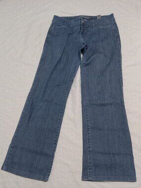 The perfect Rebecca wide legs wide style blue jeans size 28